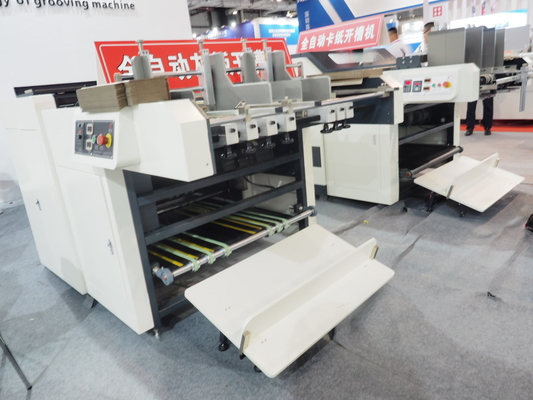 Mesin Grooving Papan Frekuensi 50HZ untuk Grooving Ketebalan 0,8-2,5mm