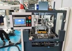 Smart Shoe Kosmetik Pakaian Power Bank Rigid Box Packaging Machine Full Otomatis