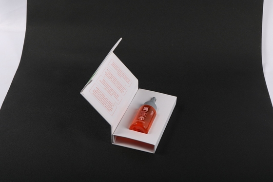 LS-650A Otomatis Hot Melt Glue Cover Paper Glueing Machine Dengan Keakuratan Tinggi