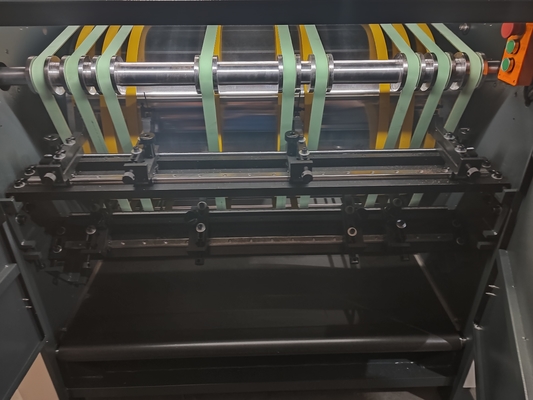 Mesin Grooving Papan Frekuensi 50HZ untuk Grooving Ketebalan 0,8-2,5mm