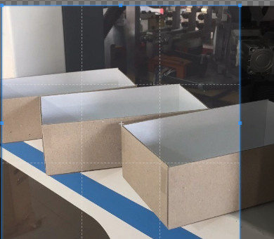 Penuh Otomatis Gray Board Density Board High-Speed Feeding Deviation Correction Slotting Machine