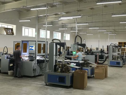 Mesin Pembuat Kotak Ponsel Ponsel 40pcs / Min Motor Servo Panasonic