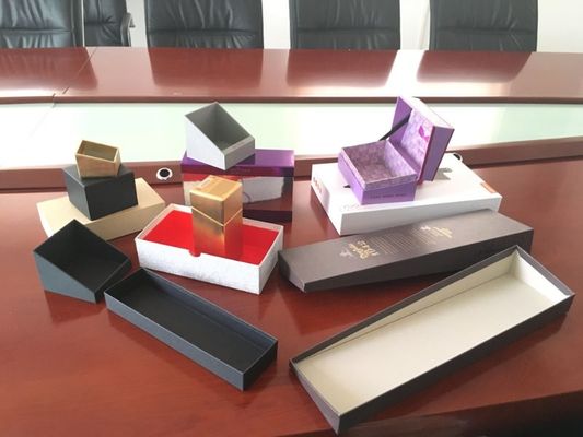Mesin Pembungkus Kotak Hadiah Cerdas Mesin Pembungkus Kotak Kaku Untuk kotak ponsel