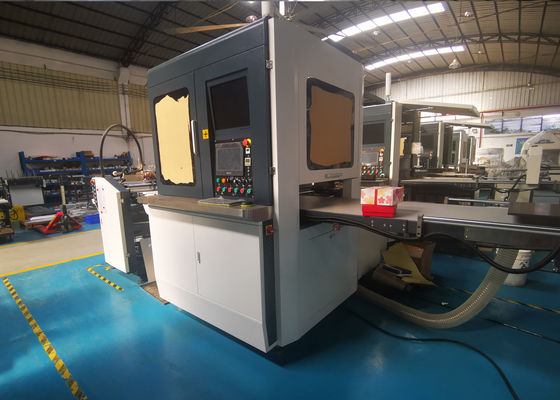 LS 450 S. Box Positioning Machine Yang Digunakan Untuk Menempelkan Inner Box Pada Kertas Untuk Membuat Box Handphone.