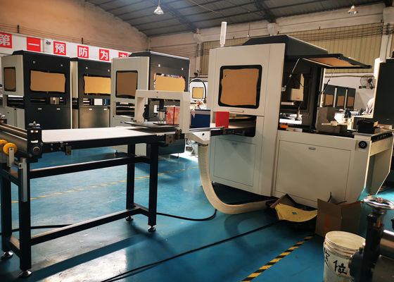 LS 450 S. Box Positioning Machine Yang Digunakan Untuk Menempelkan Inner Box Pada Kertas Untuk Membuat Box Handphone.