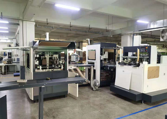 LS 450 S. Box Positioning Machine Yang Digunakan Untuk Menempelkan Inner Box Pada Kertas Untuk Membuat Box Handphone.