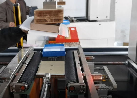 Mesin Pembuat Kotak Pandora Semi-Otomatis Untuk Pabrik Produsen Kotak