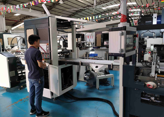 Mesin Pembuat Kotak Kemasan Pakaian 40pcs / Min Panjang Kotak 50-350mm