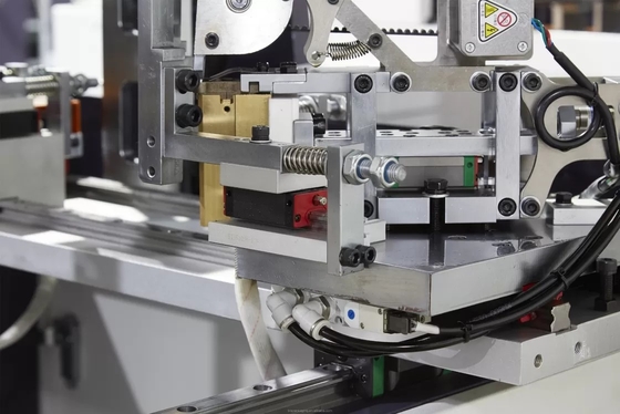 100 - 200pcs / mnt PLC Control Box Corner Paste Machine