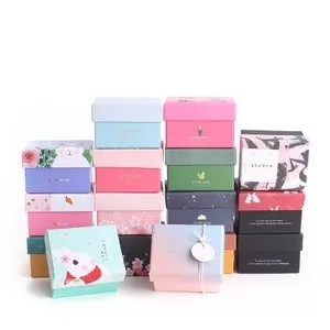 Mesin Pembungkus Kotak Kaku Otomatis Untuk Kotak Pembentuk Anggur Mewah & Parfum Kosmetik High-End