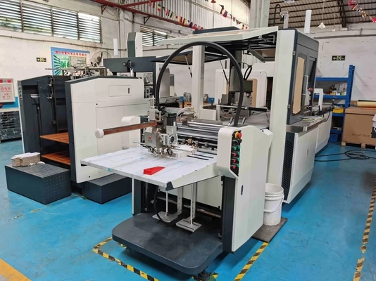Mesin Pembuat Kotak Kemasan Panjang 100 - 600mm Dengan Kontrol PLC Panasonic